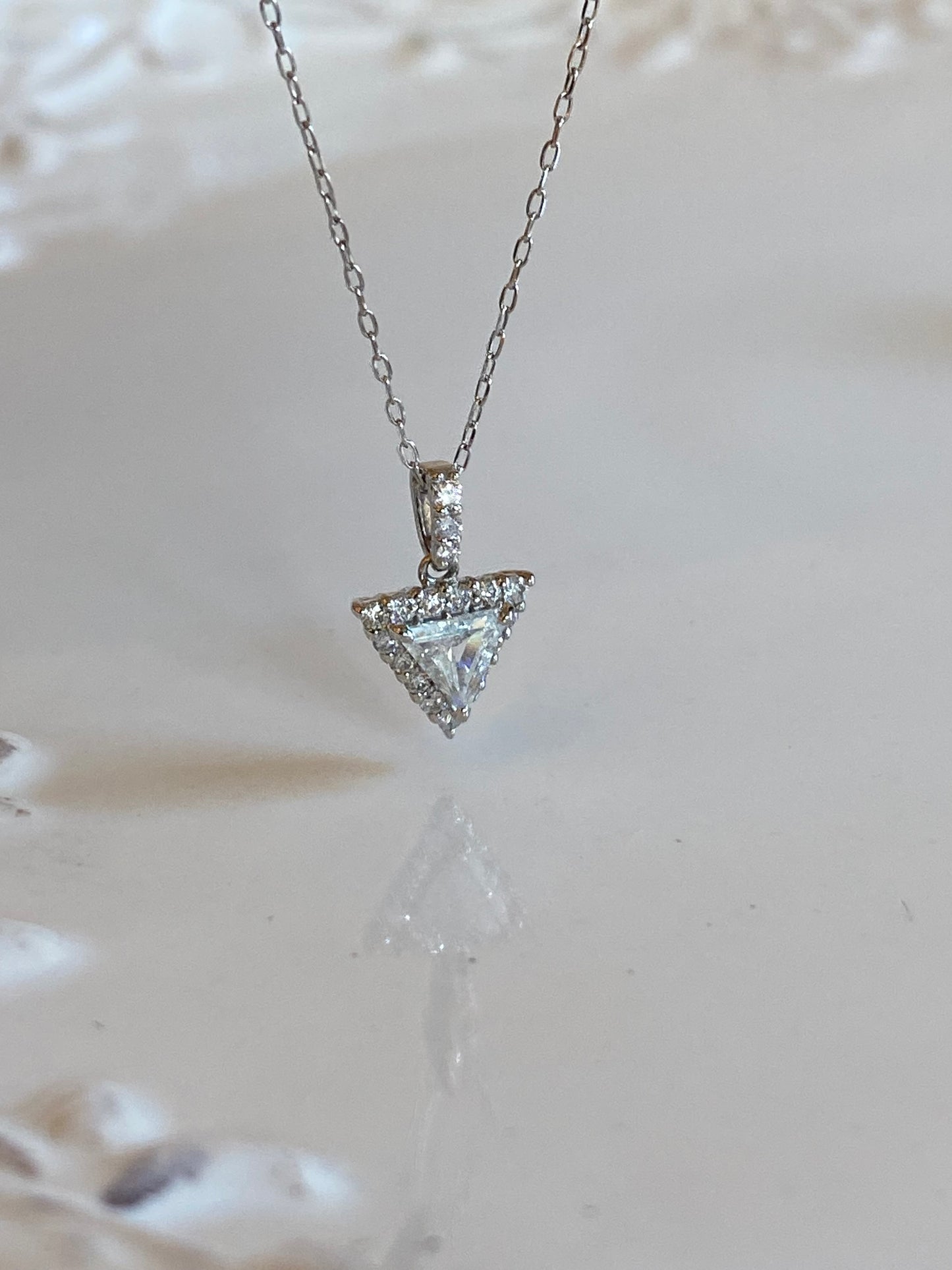 K18ホワイトゴールド ダイヤモンド 0.38ctネックレス