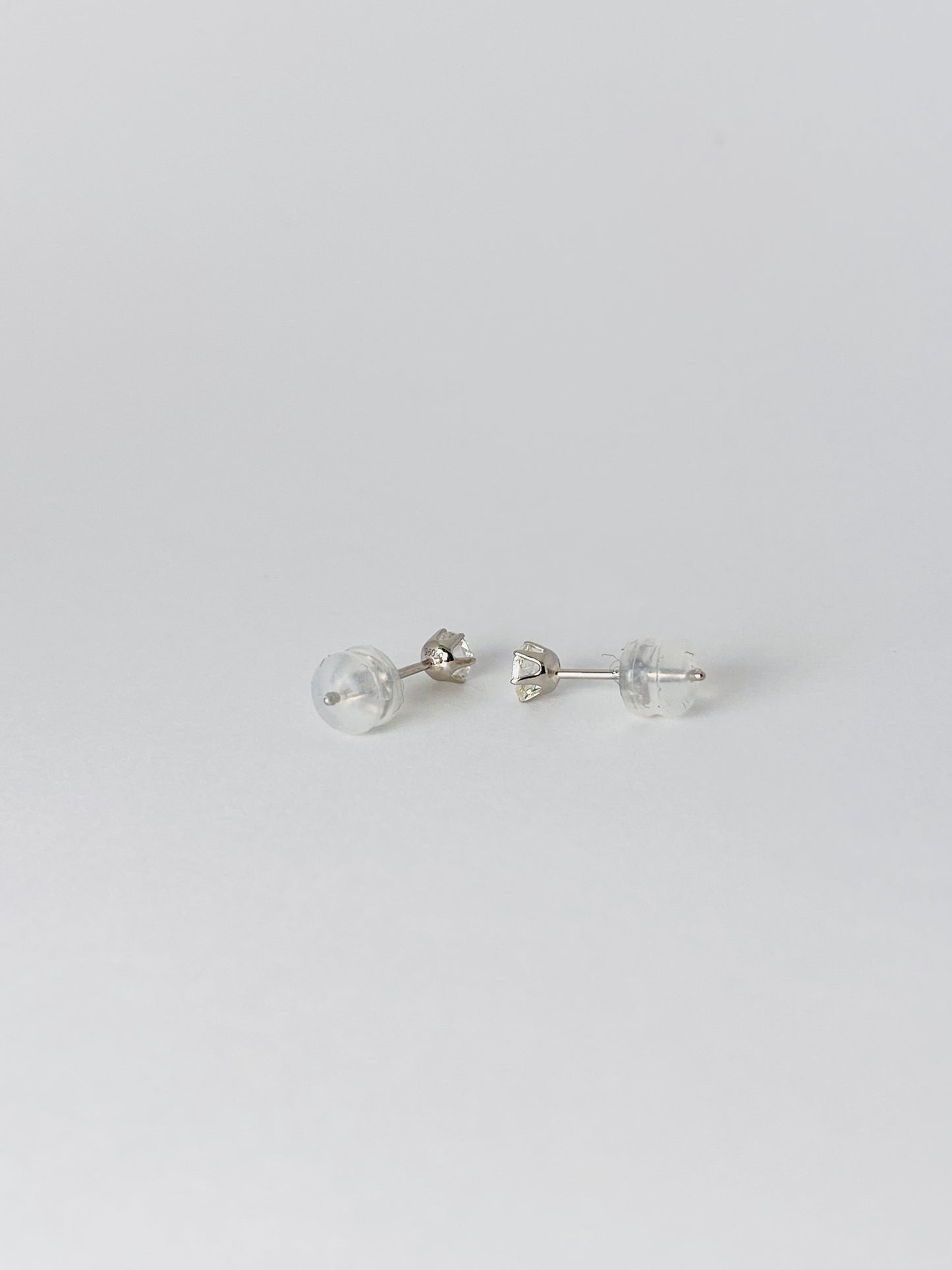 Pt ローズカットダイヤモンド 0.206ctピアス