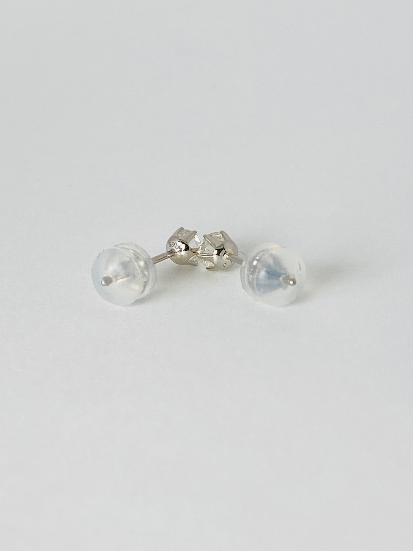 Pt ローズカットダイヤモンド 0.206ctピアス