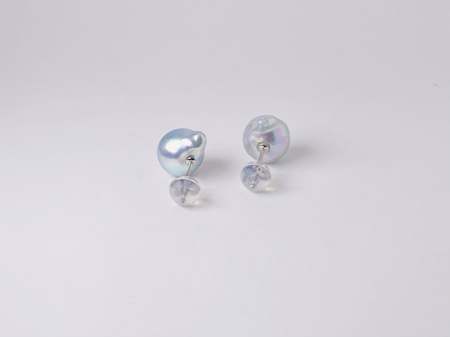Pt ナチュラルグレーあこや真珠バロックパールピアス