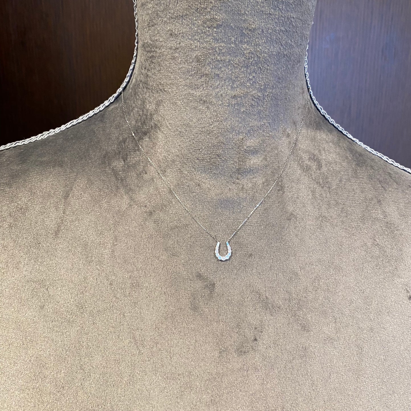 Ptダイヤモンド0.2ct ホースシューネックレス