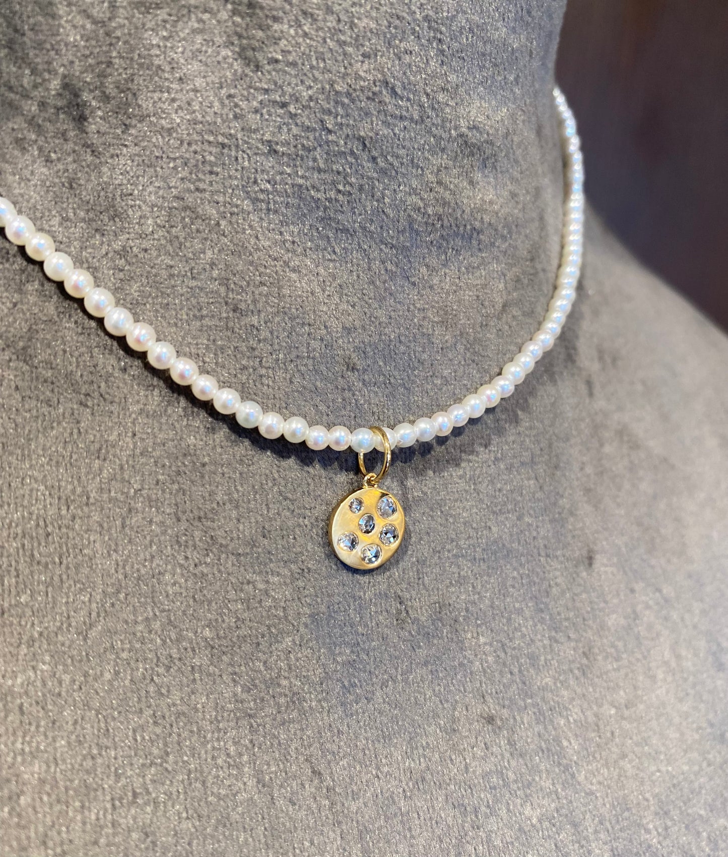 K18イエローゴールド ローズカットダイヤモンド0.23ctペンダントトップ