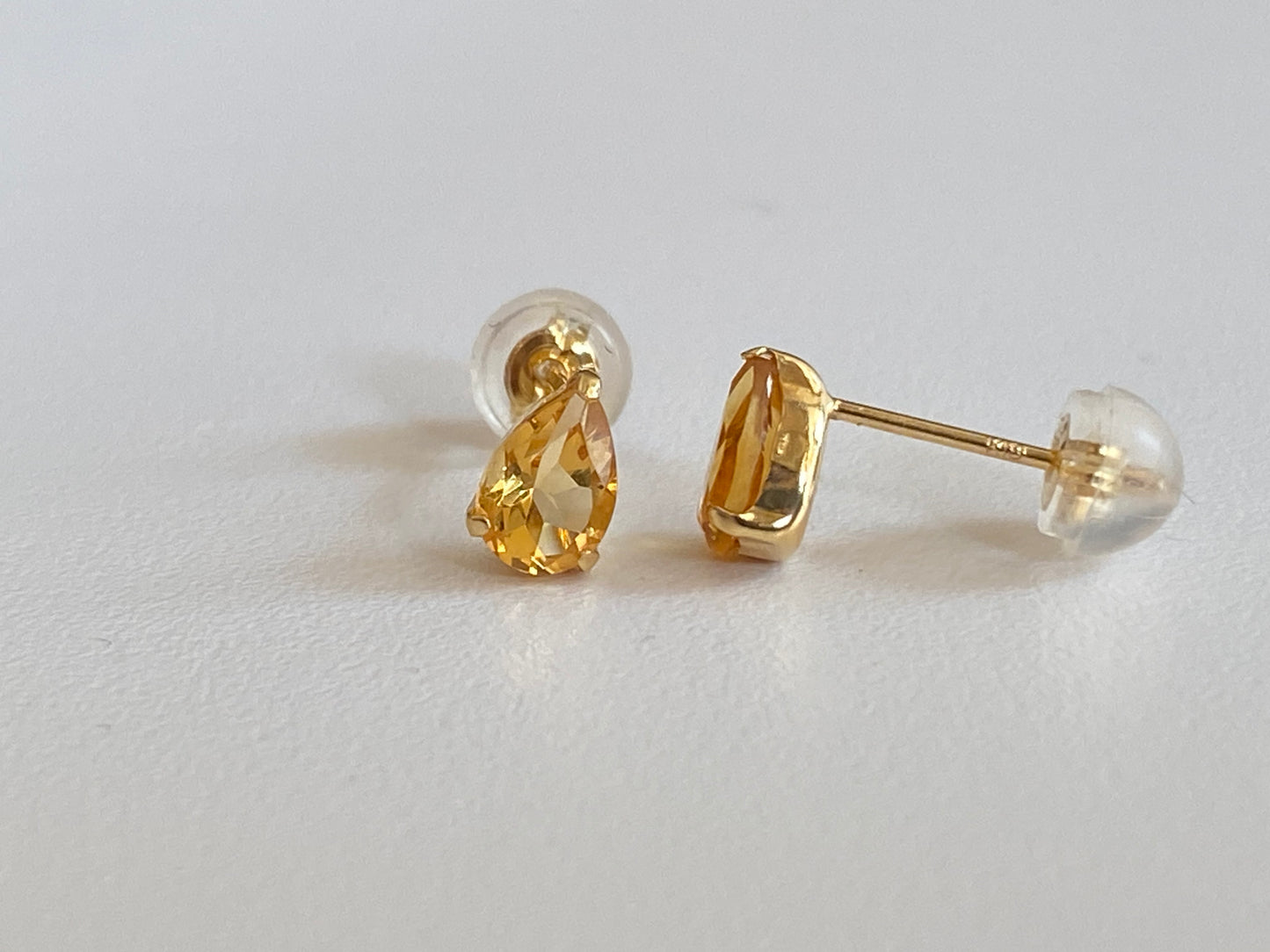 K18イエローゴールド シトリンピアス
