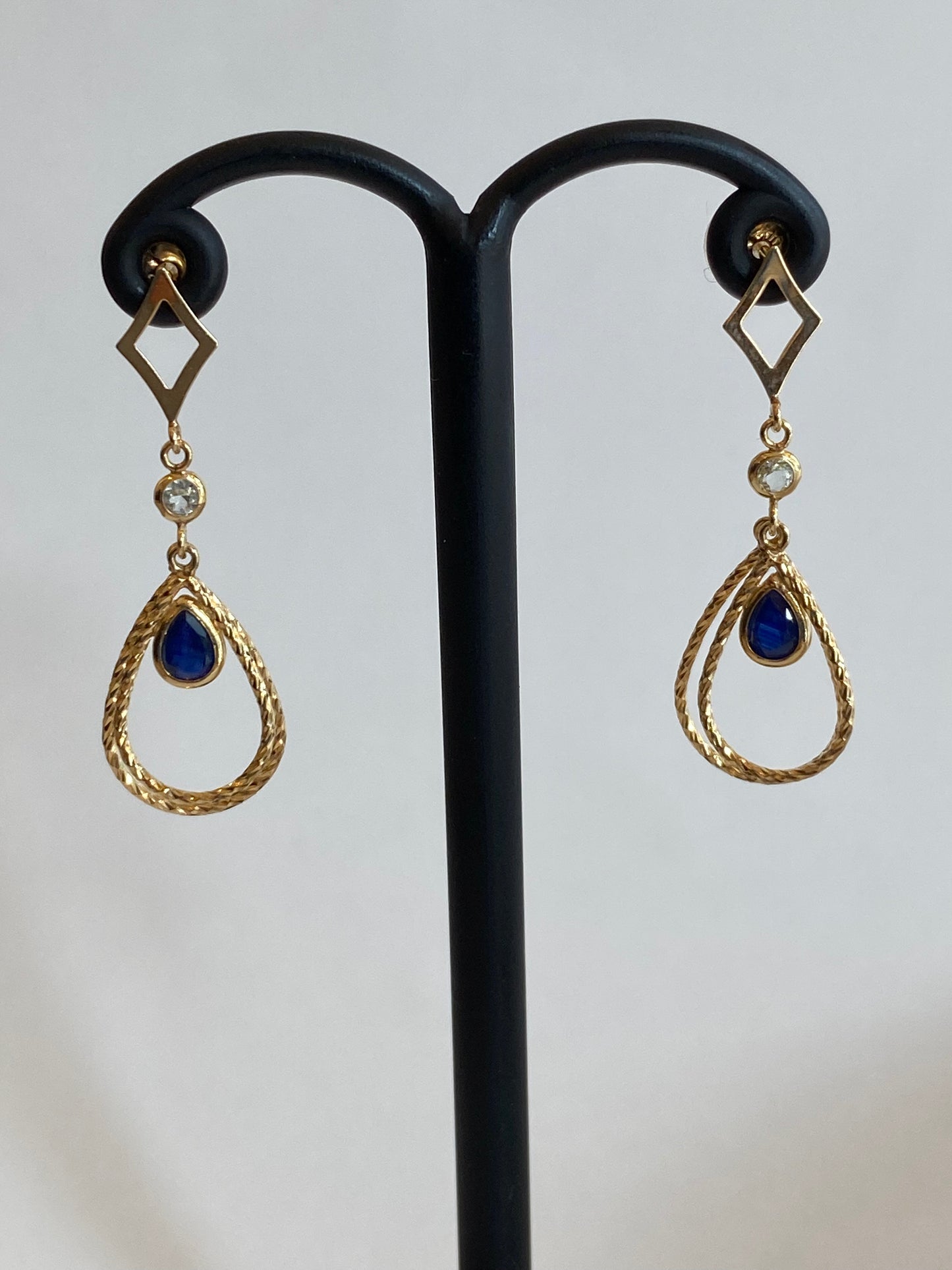 K10イエローゴールド アクアマリン サファイアピアス