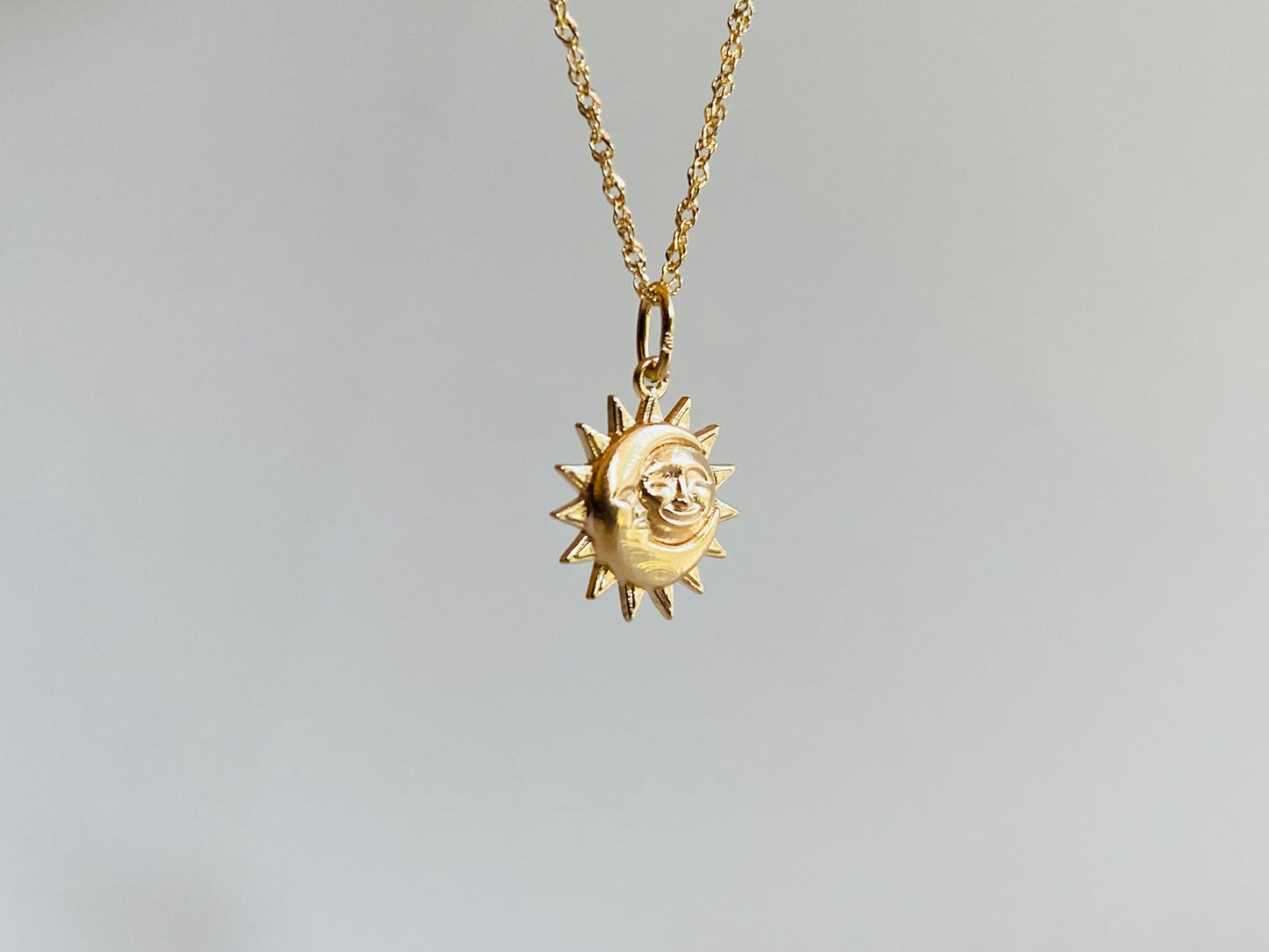 K10アミュレットネックレス Moon&Sun