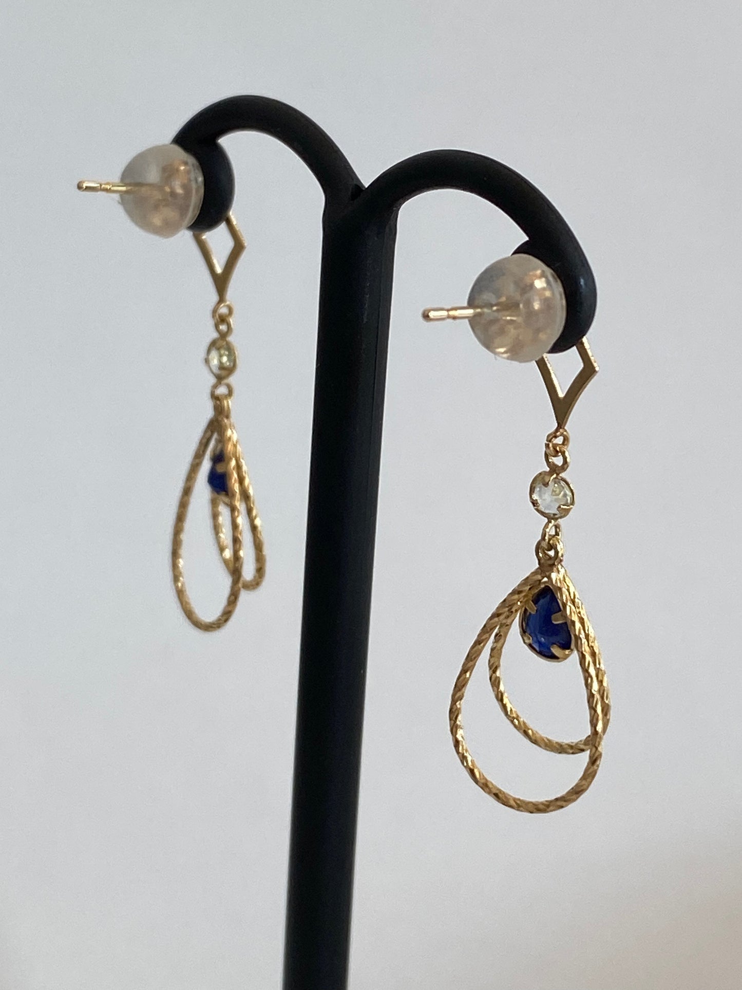 K10イエローゴールド アクアマリン サファイアピアス