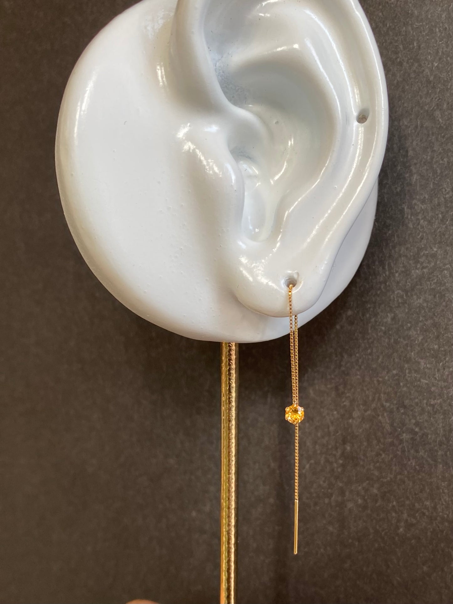 K18イエローゴールド シトリンピアス