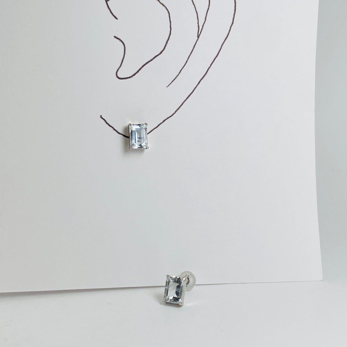 Ptアクアマリンピアス