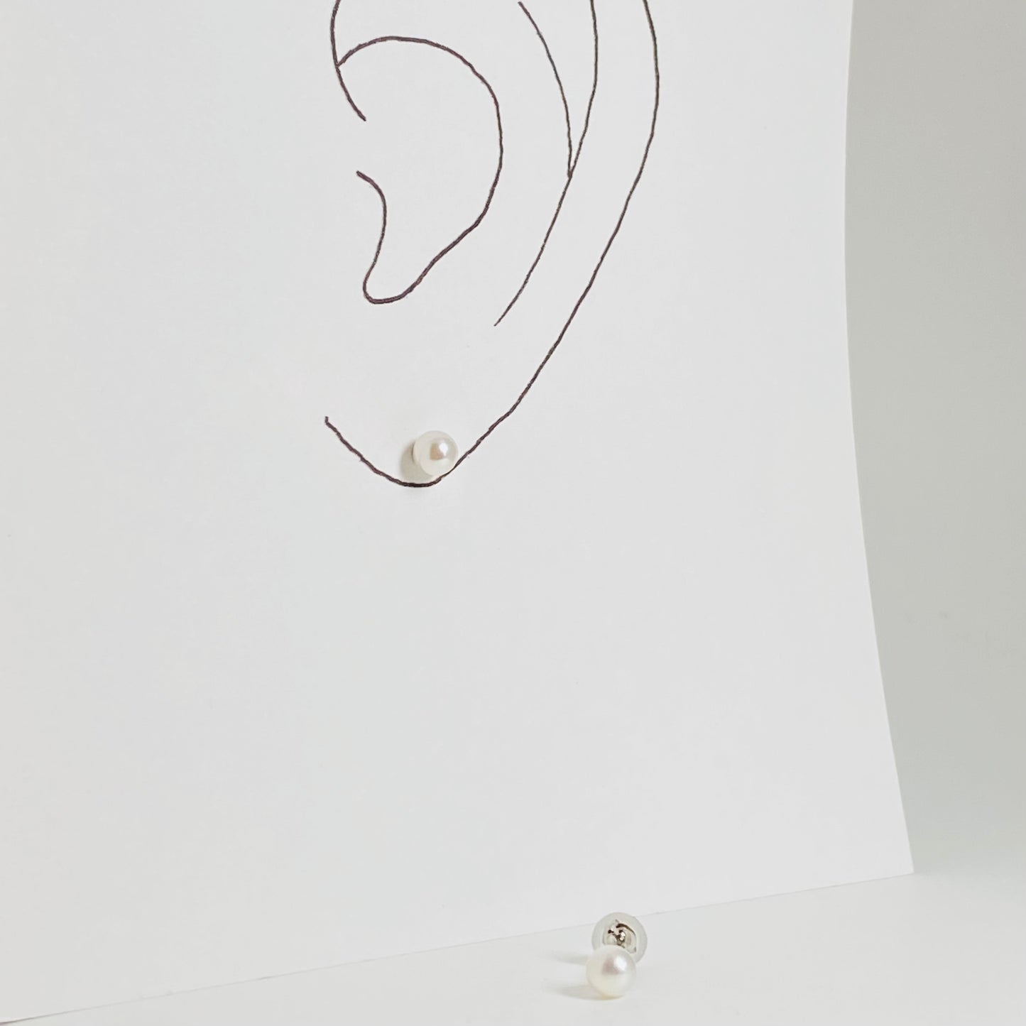 Ptあこや真珠4ミリピアス