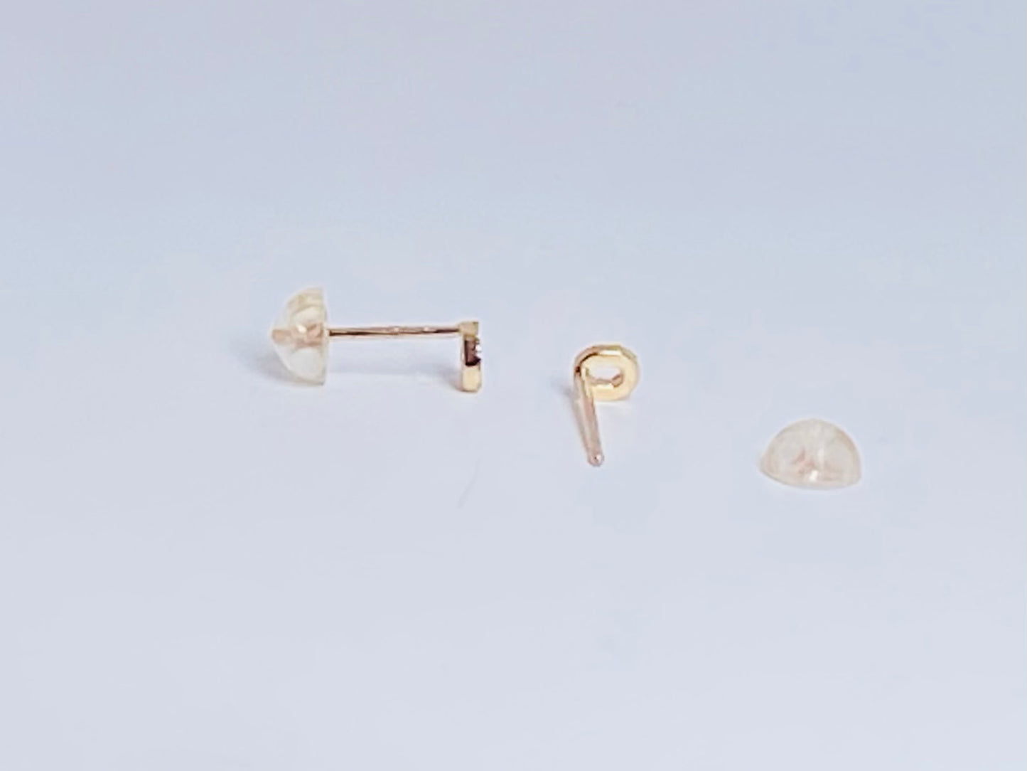 K10イエローゴールド ダイヤモンド0.04ctピアス