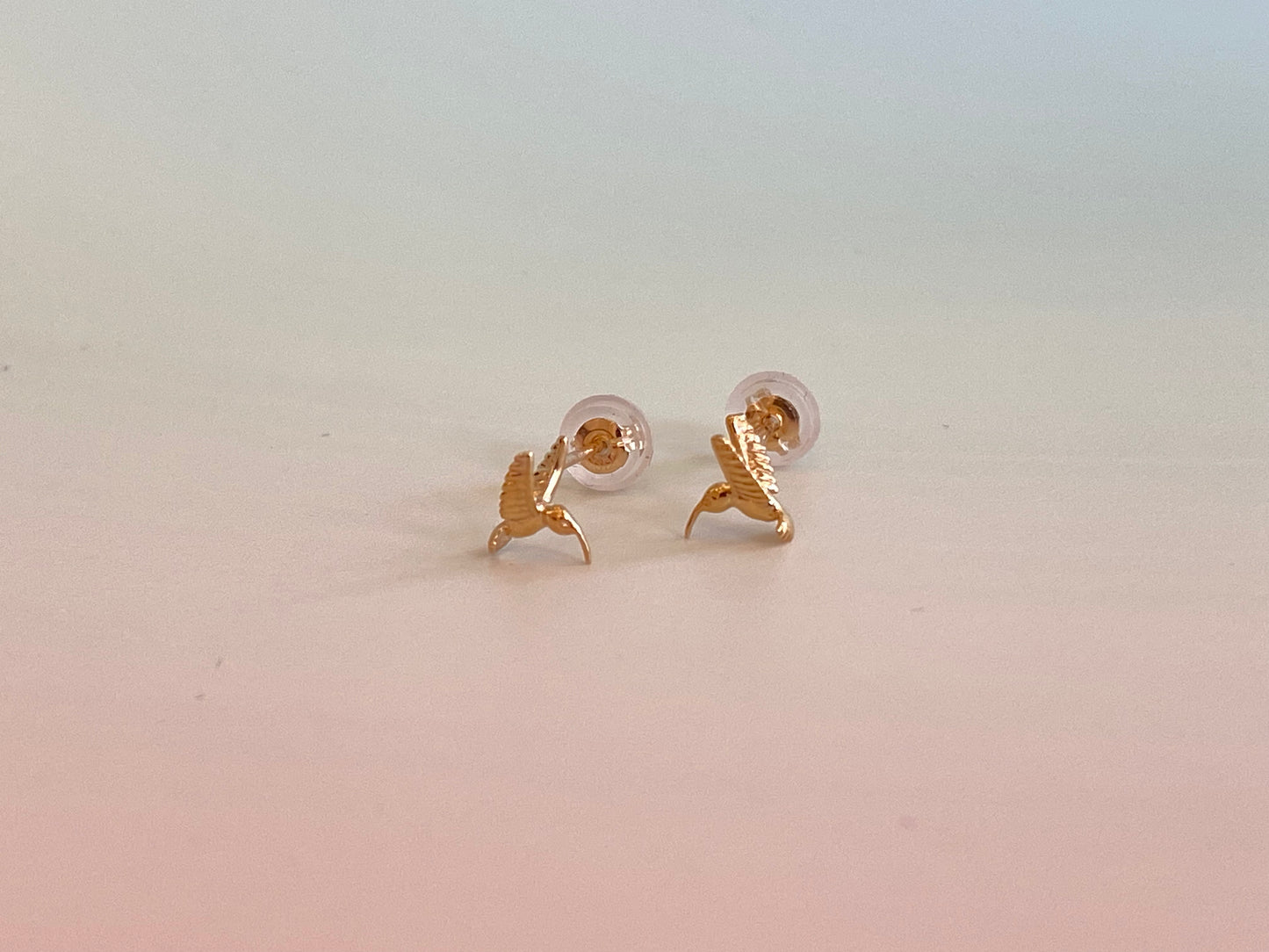 K10 イエローゴールド ハチドリピアス