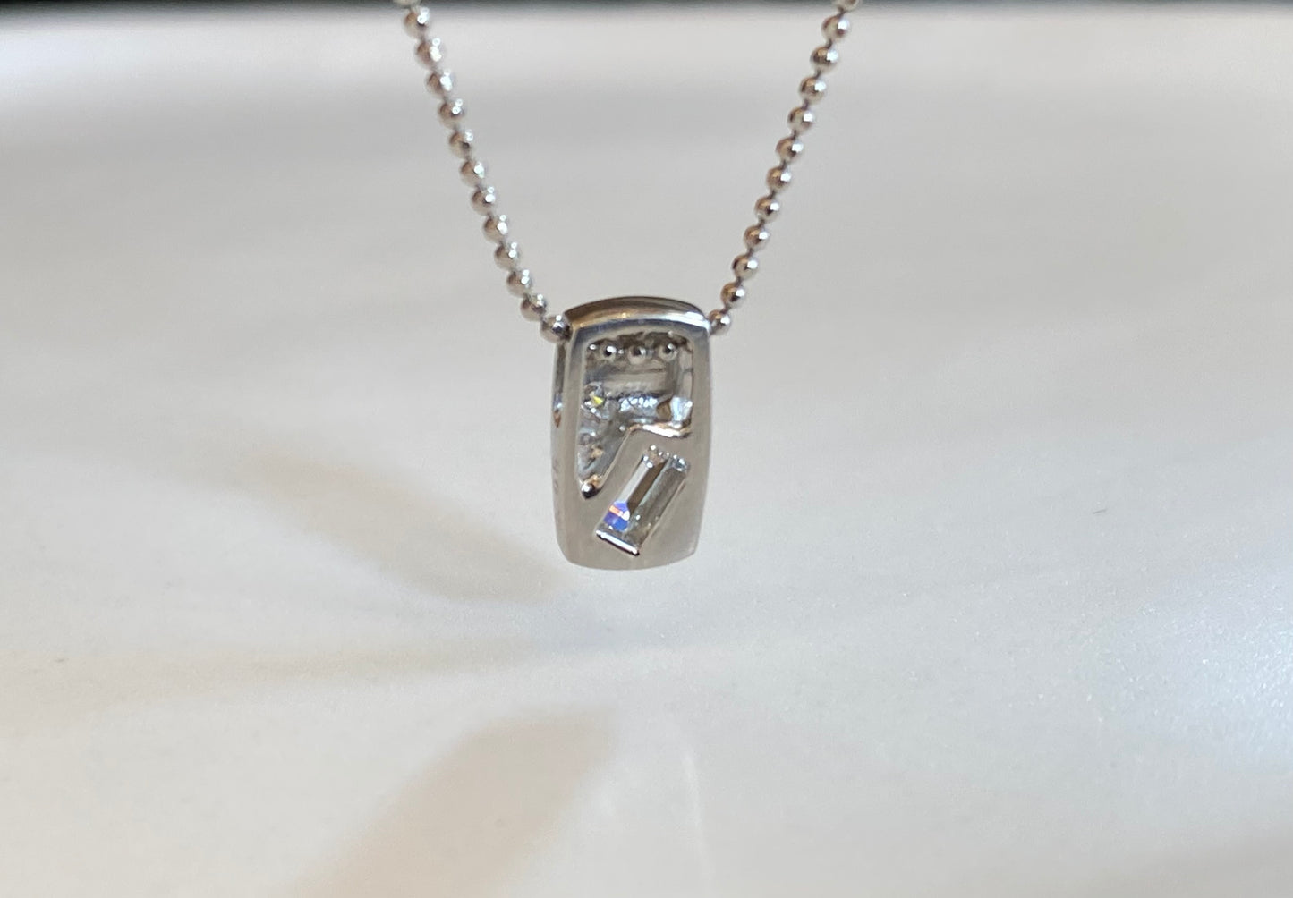 Pt ダイヤモンド 0.05ct ネックレス