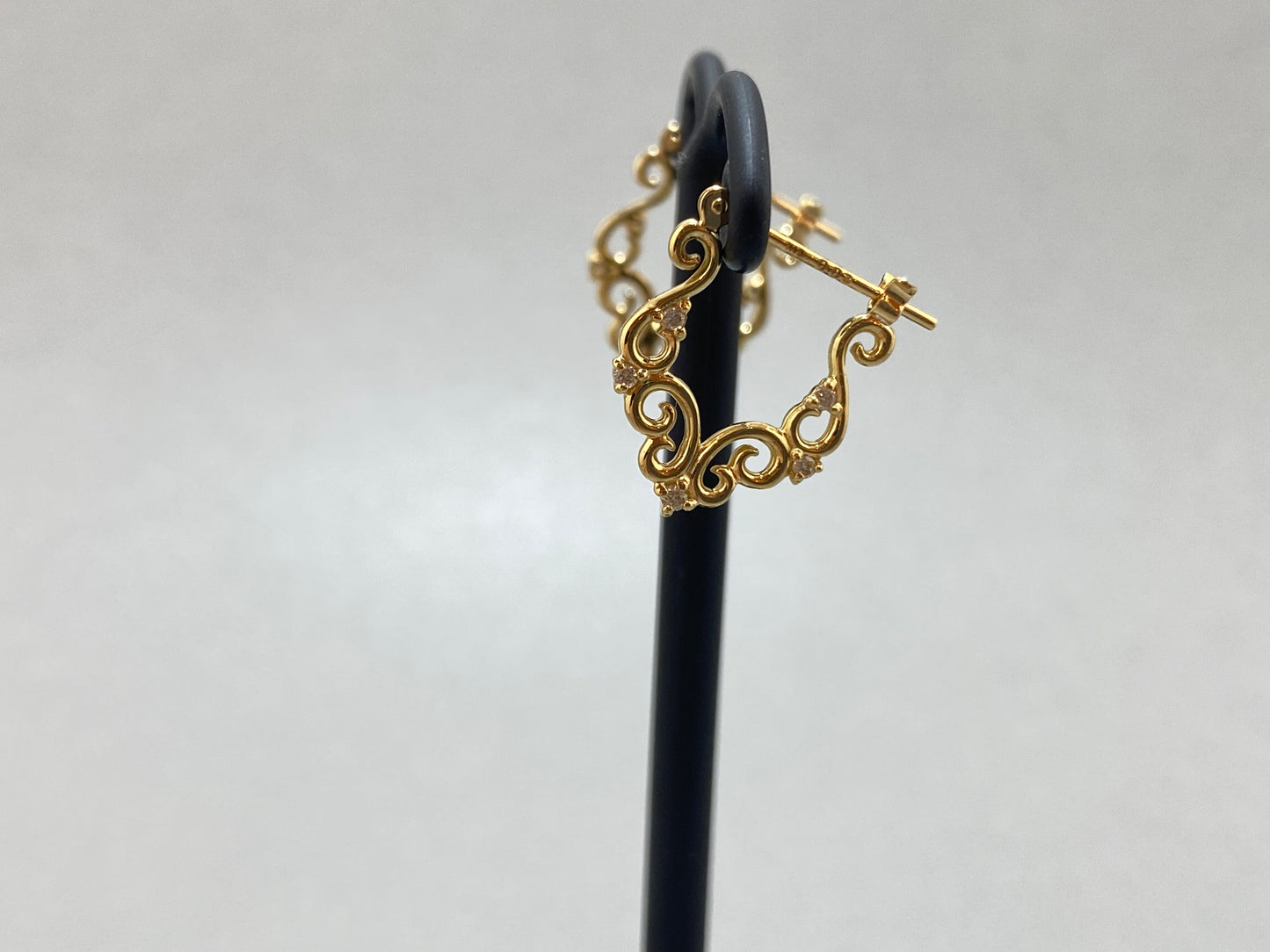 K18 イエローゴールド ダイヤモンド 0.06ctピアス