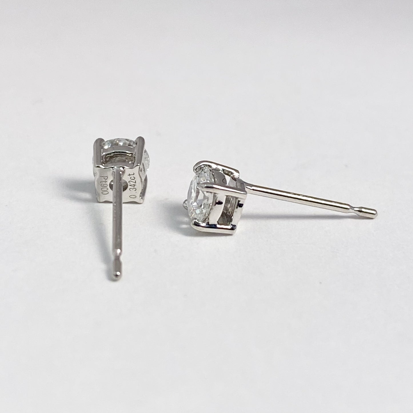 Ptダイヤモンド0.663ctピアス