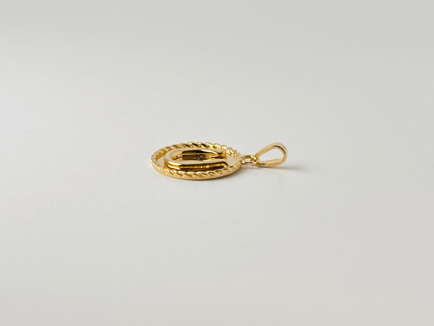 K18イエローゴールド　ホースシュートップ