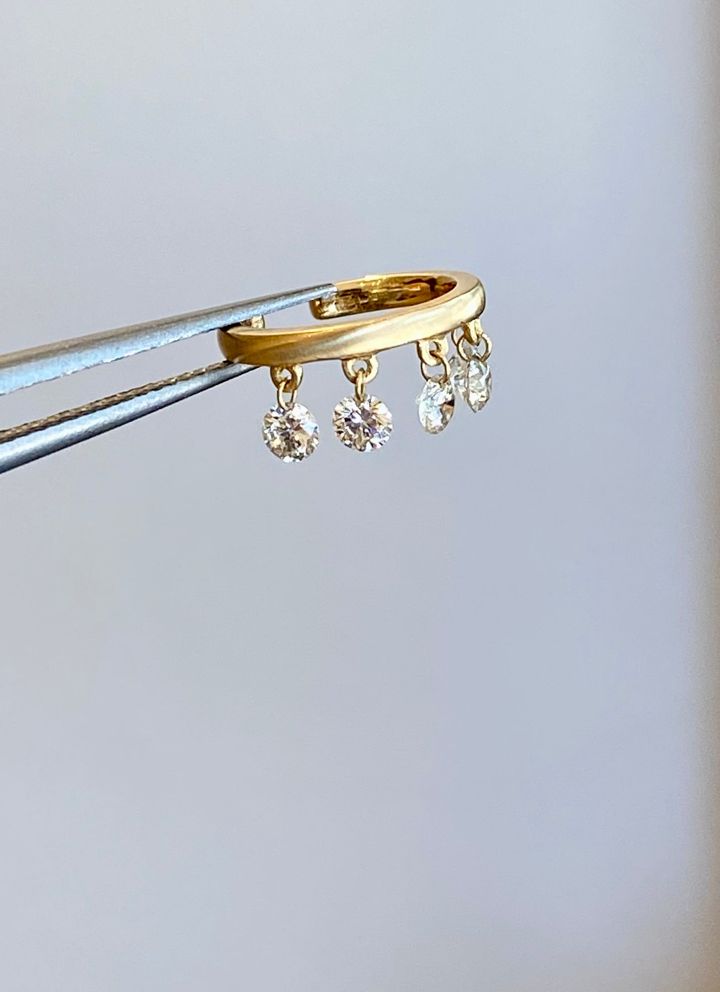 K18イエローゴールド　レーザーホールダイヤモンド　0.4ctイヤーカフ