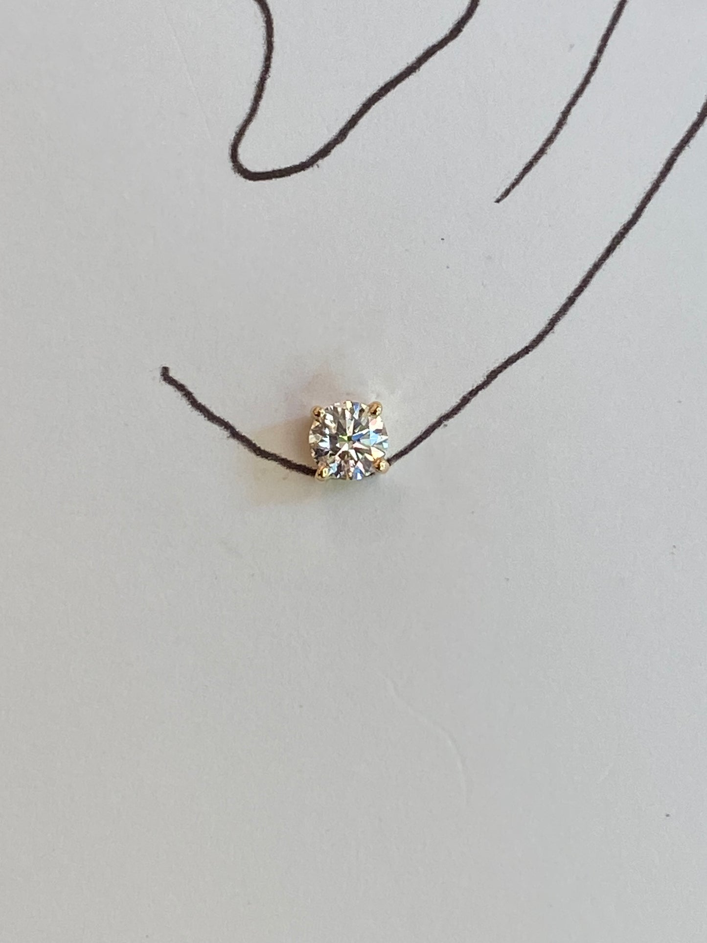 K18YG ダイヤモンド0.65ct スタッドピアス
