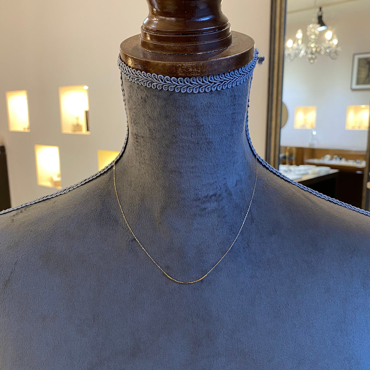 K18YG地金ネックレス