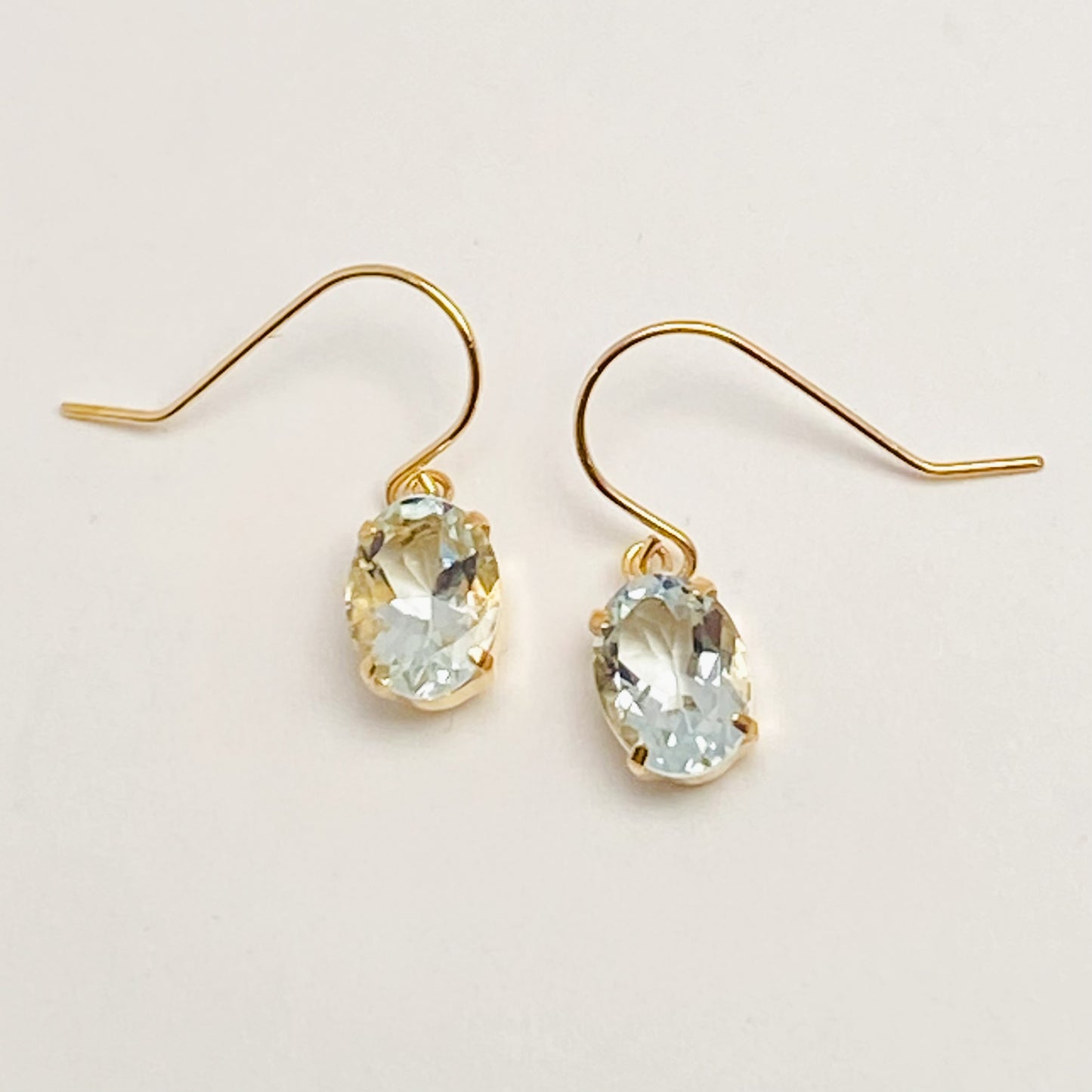 K18イエローゴールド アクアマリンピアス