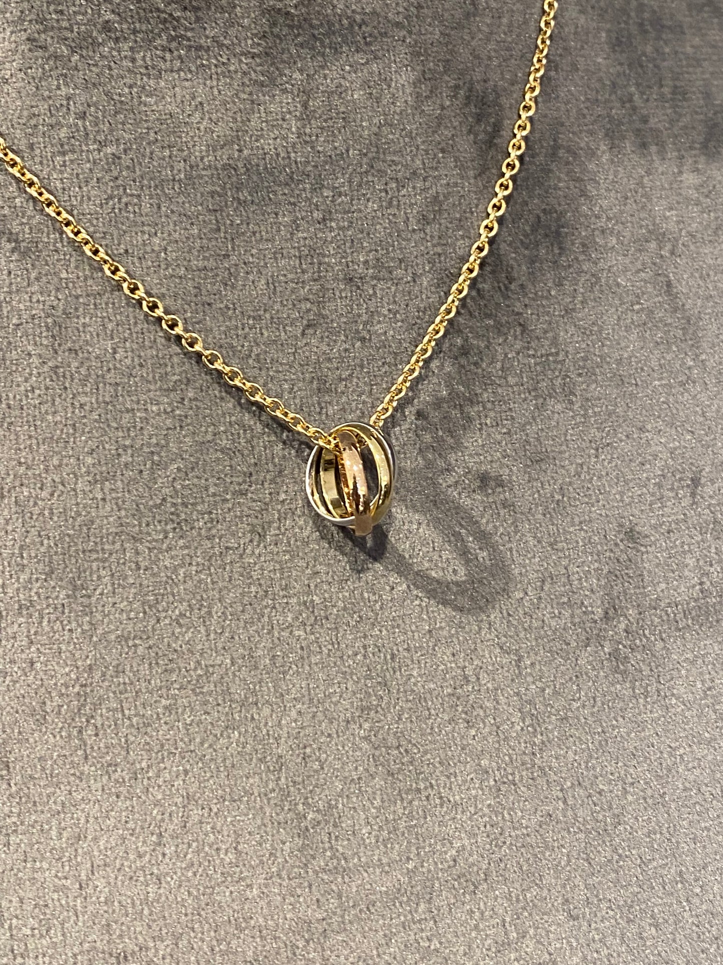 カルティエ　トリニティネックレス　K18 8.9g