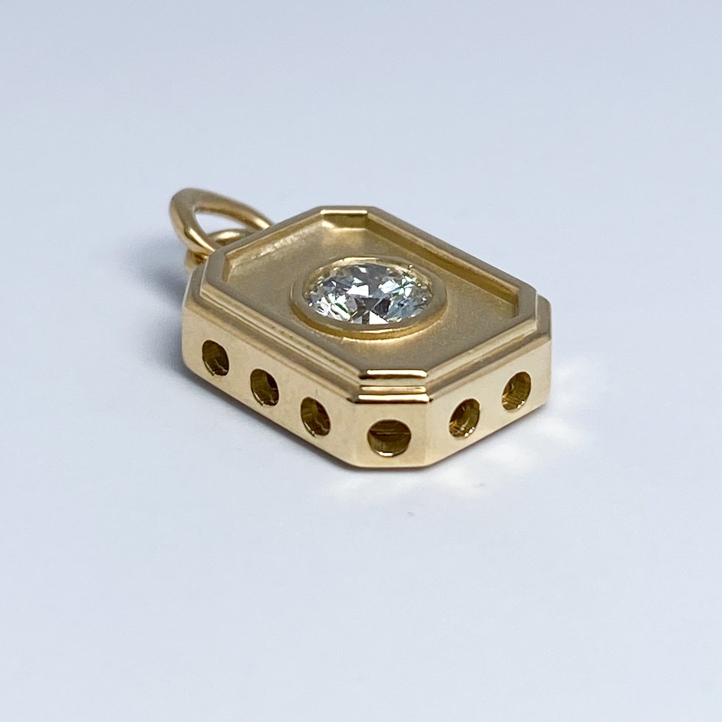K18YG  ダイヤモンド0.3ctペンダントトップ