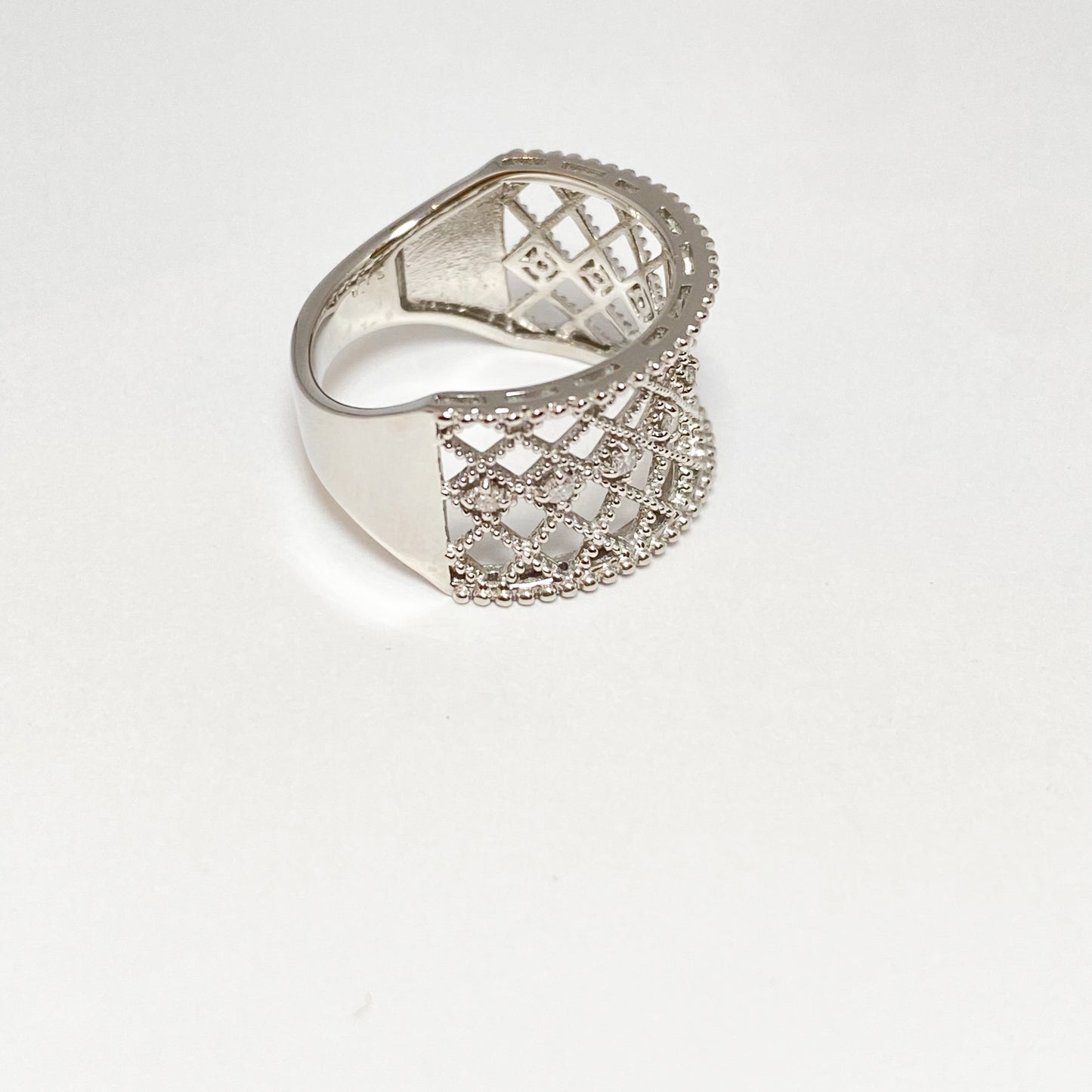 Ptダイヤモンド　0.13ctリング