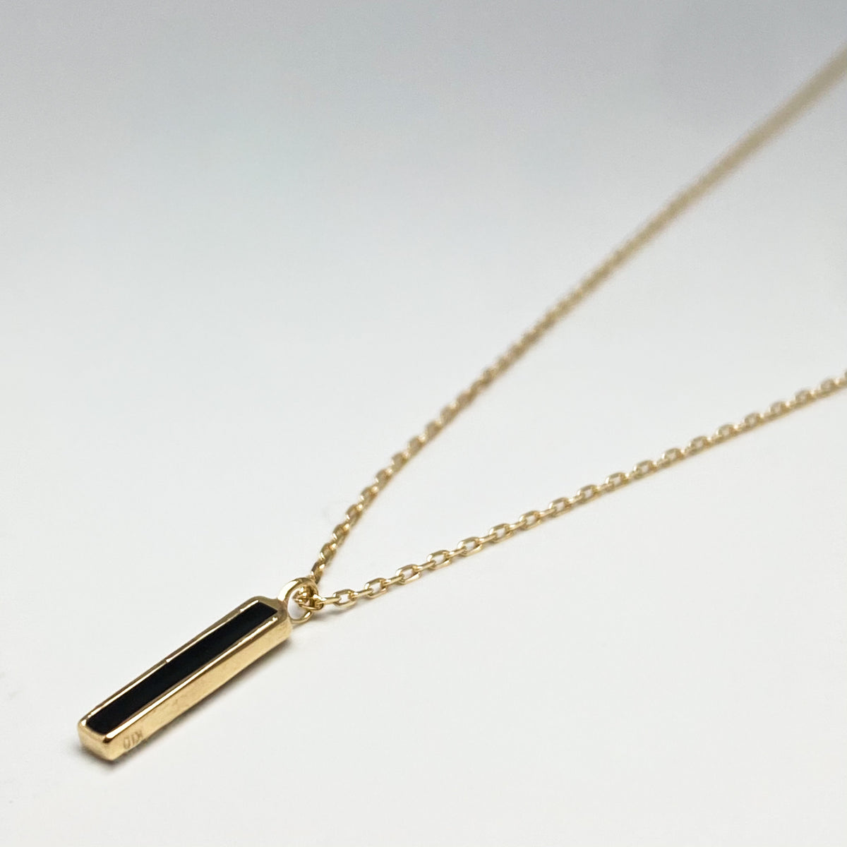 K10YG エナメルリバーシブルネックレス