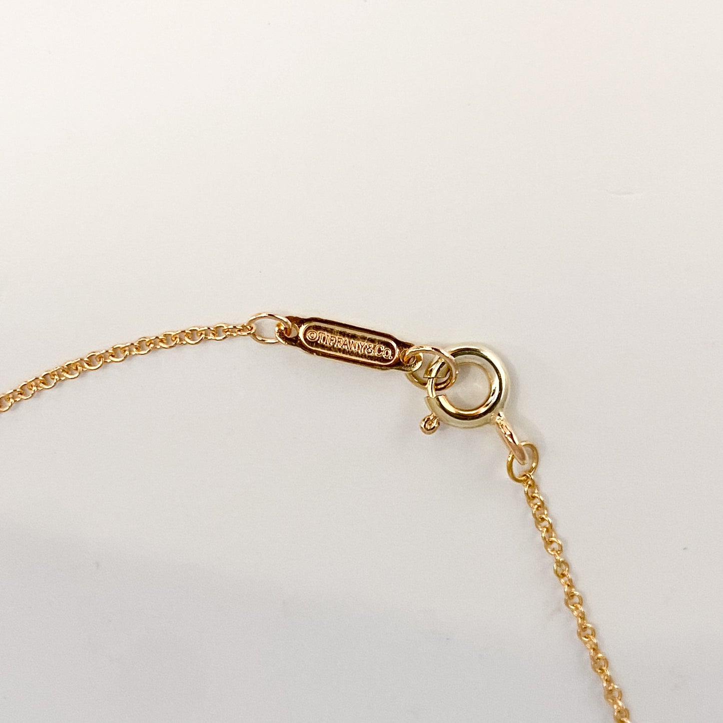TIFFANY & CO. Oval Key Necklace K18YG