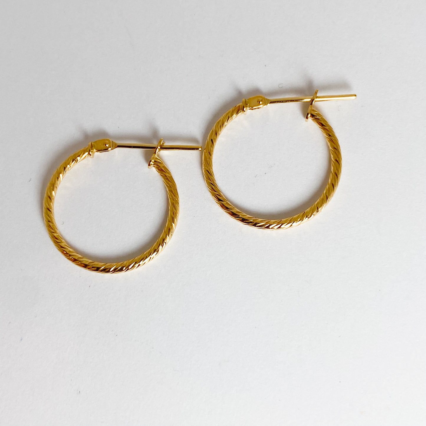 K18イエローゴールド 地金ピアス