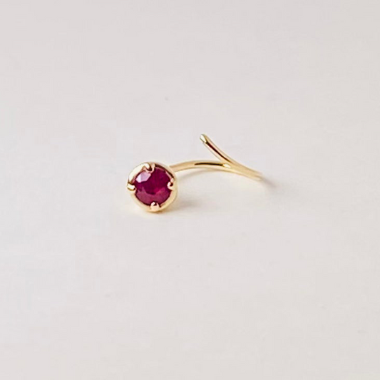 K10イエローゴールド ルビーシングルピアス