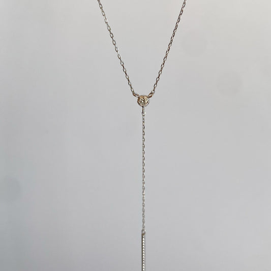 K18ホワイトゴールド　ダイヤモンド0.03ct Yチェーンネックレス