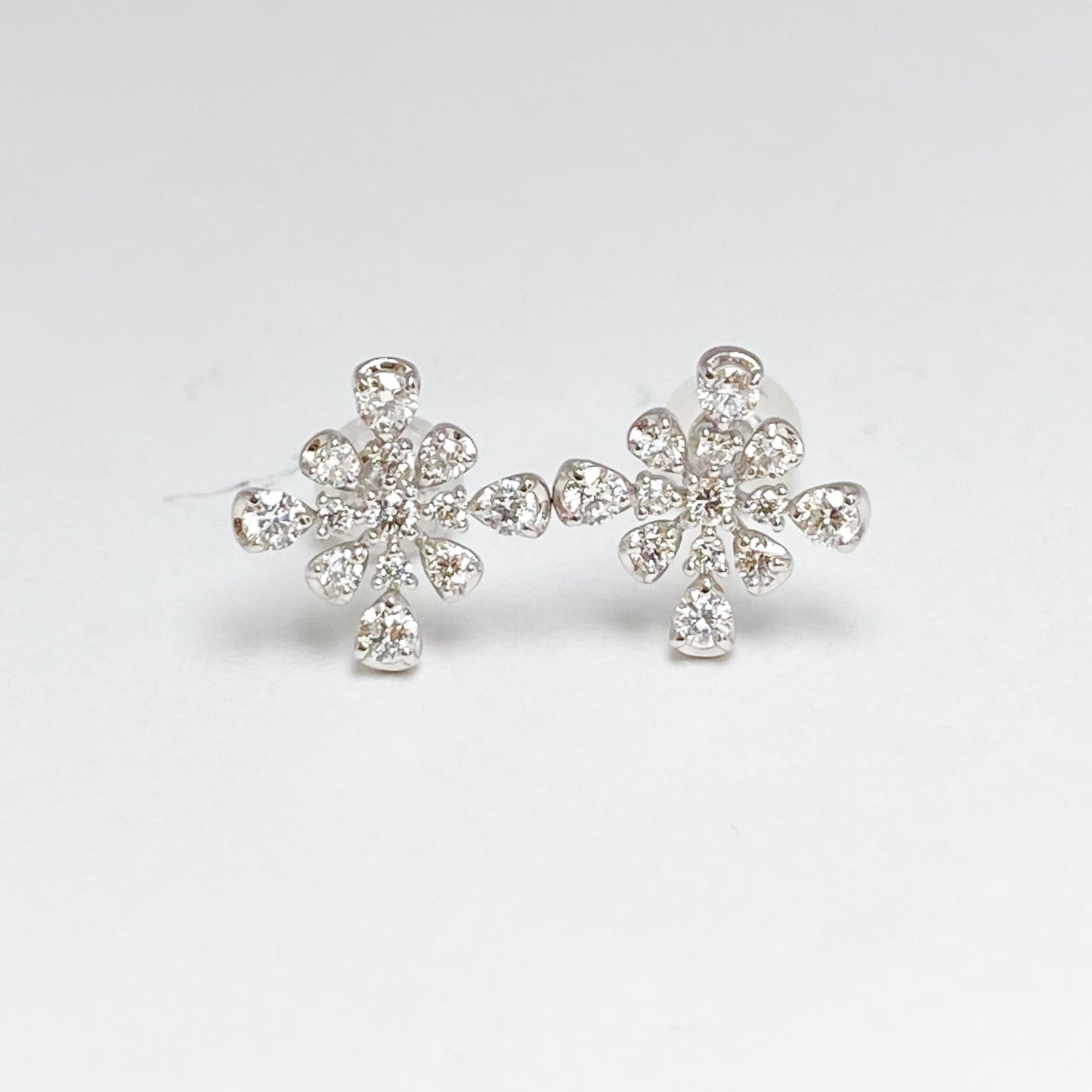 Ptダイヤモンド　トータル0.5ctピアス