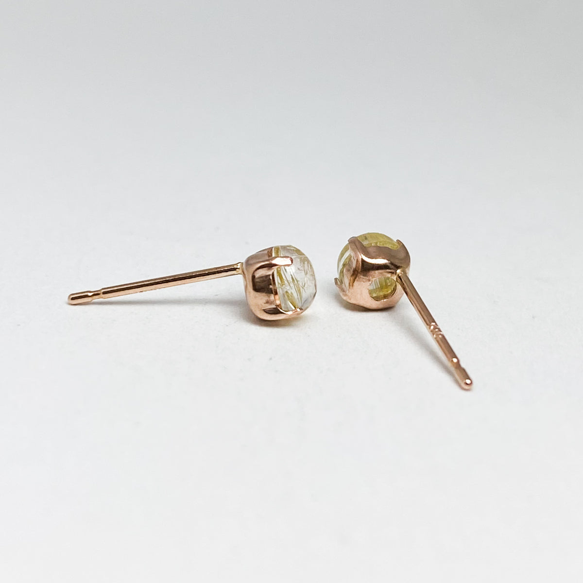 K10PGルチルクォーツピアス