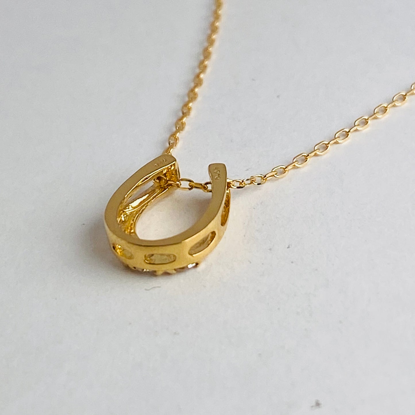 K18イエローゴールド ダイヤモンド0.07ct ホースシューネックレス