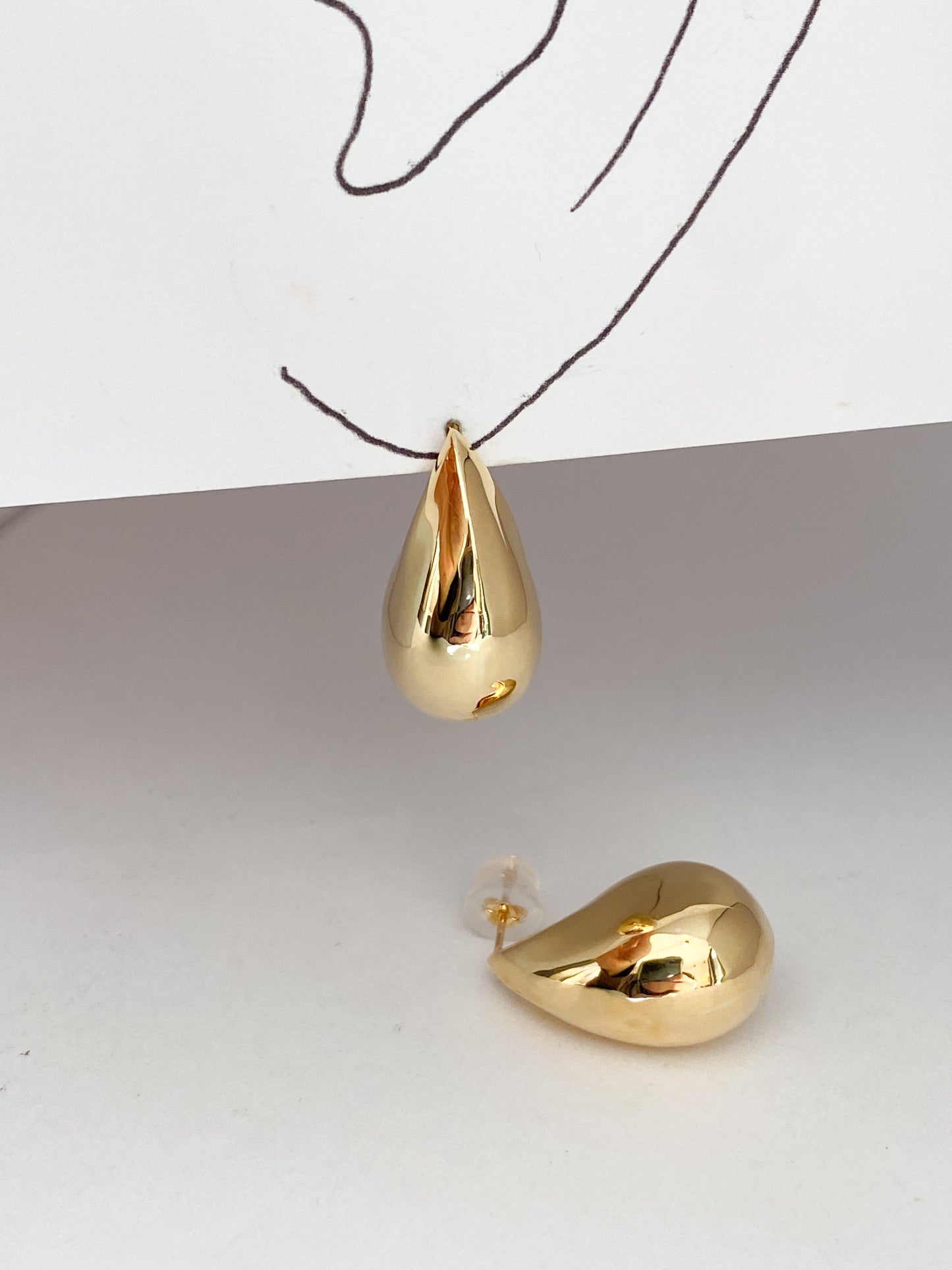 K18イエローゴールド　地金ピアス