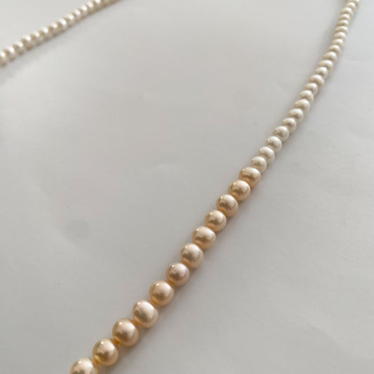 淡水パールロングネックレス