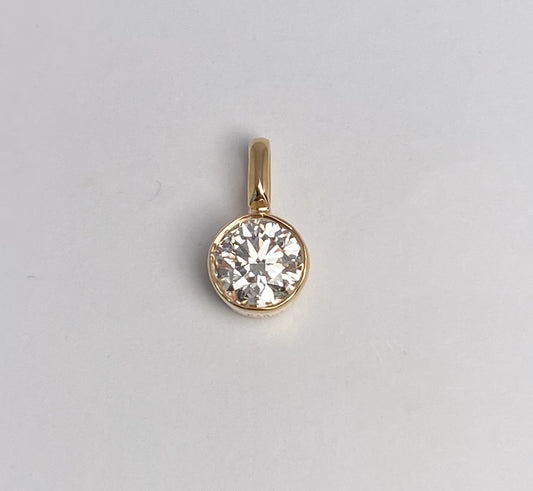 K18YGダイヤモンド0.526ct(Excellent)ペンダントトップ
