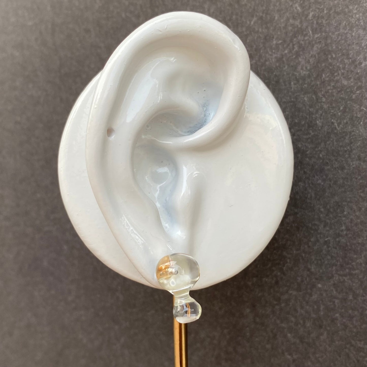 K10イエローゴールド クォーツピアス