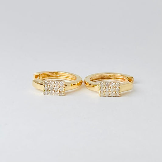 K18イエローゴールド ダイヤモンド0.2ct中折れフープピアス