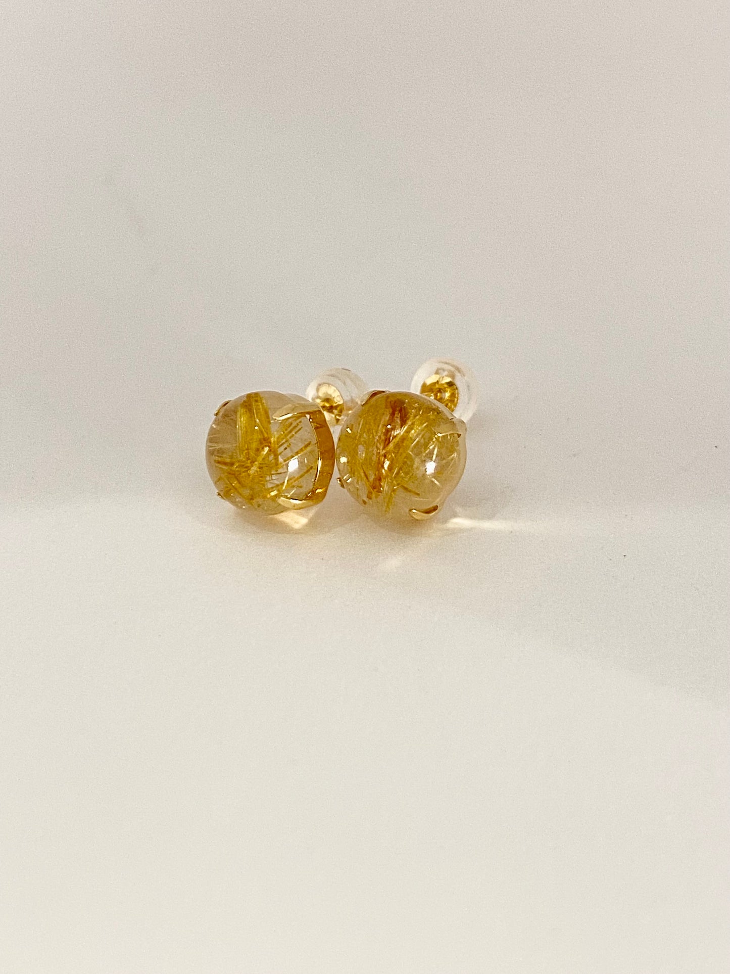 K18イエローゴールド ルチルクォーツピアス