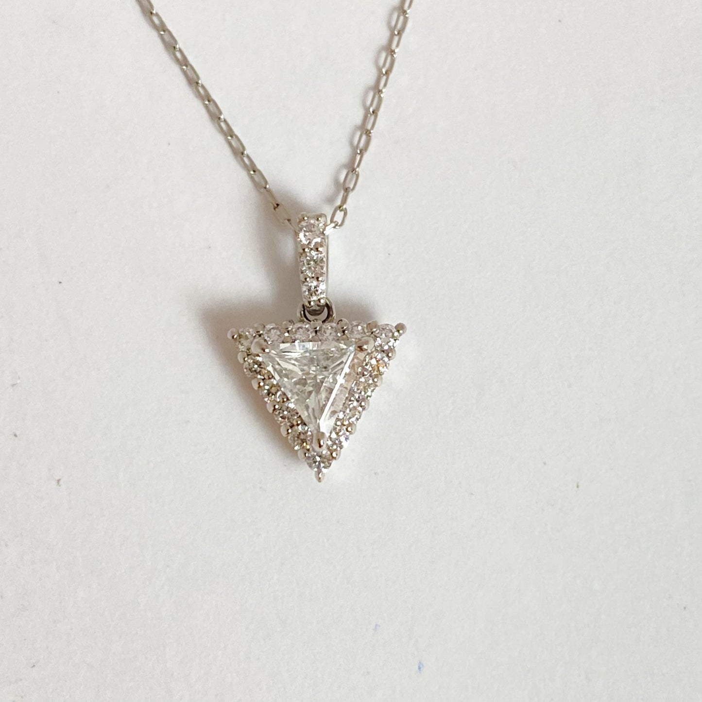 K18ホワイトゴールド　ダイヤモンド　0.38ctネックレス