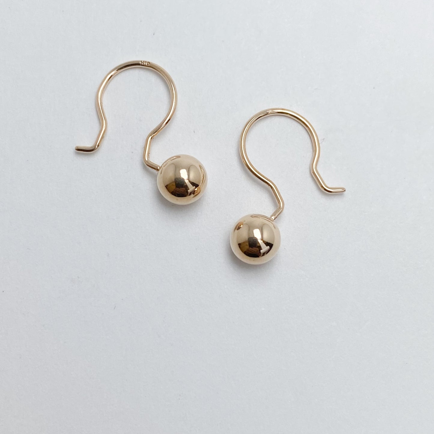 K10イエローゴールド　地金ピアス