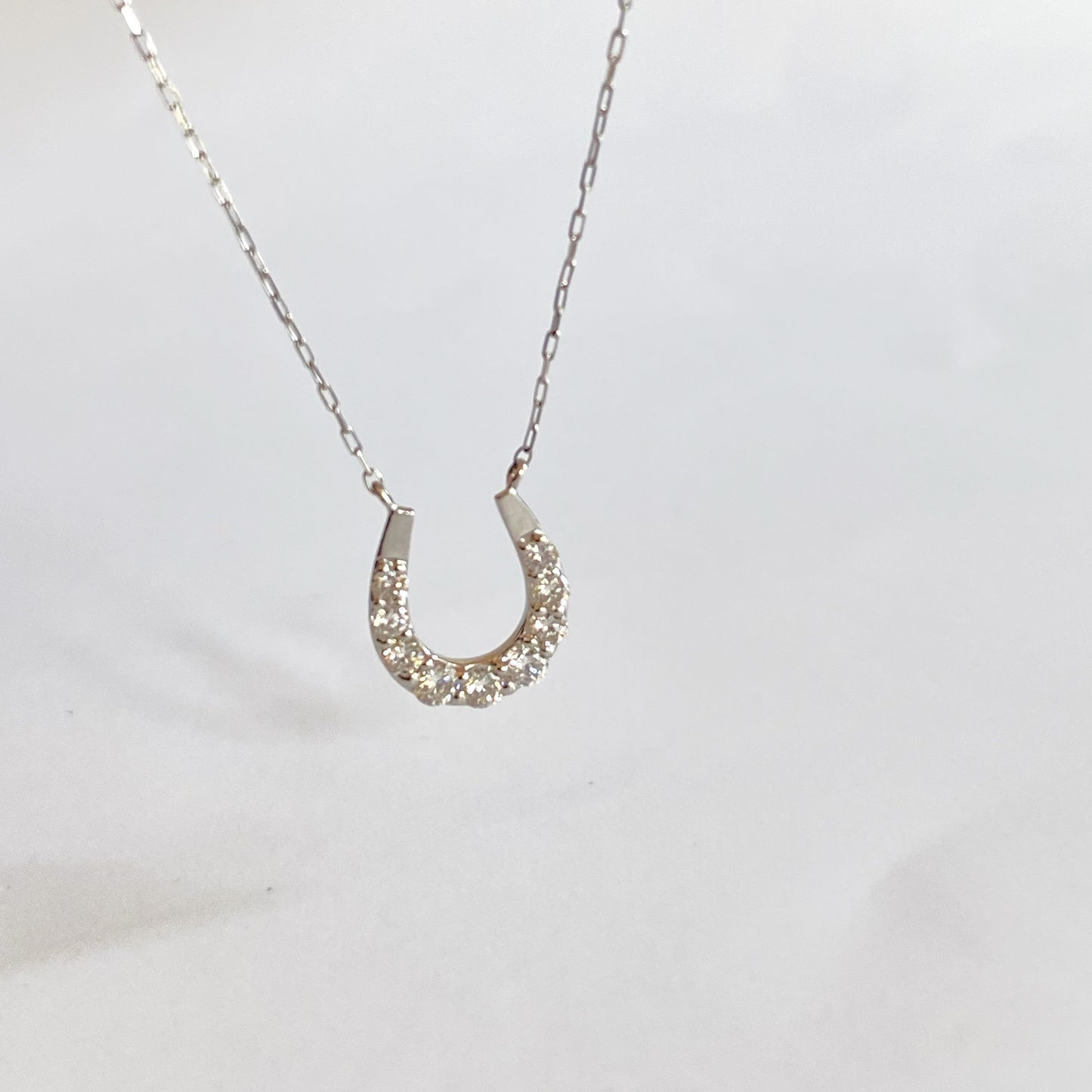 Ptダイヤモンド0.2ct ホースシューネックレス