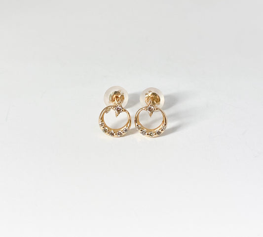 K10イエローゴールド ダイヤモンド0.06ctピアス