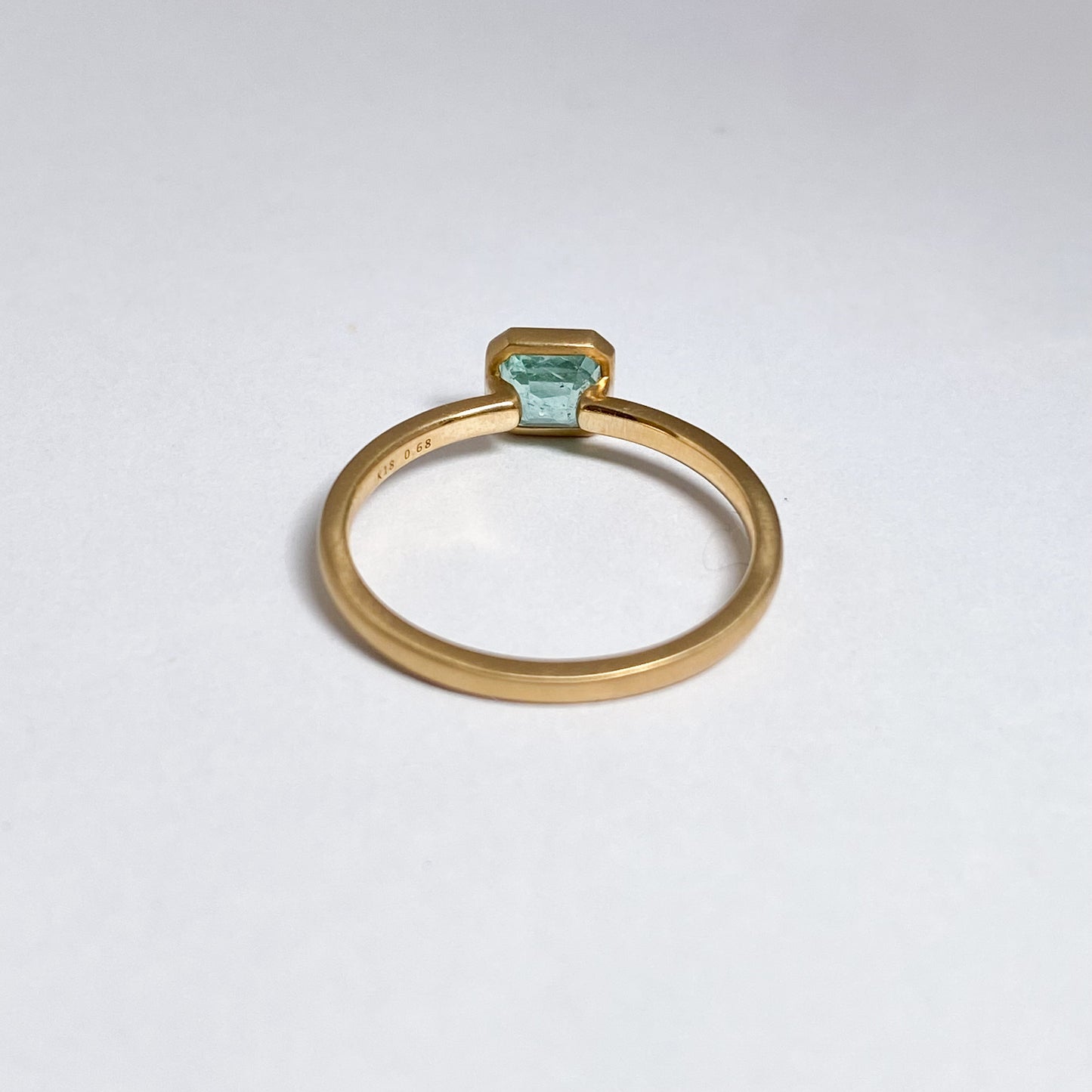 K18イエローゴールド エメラルドリング