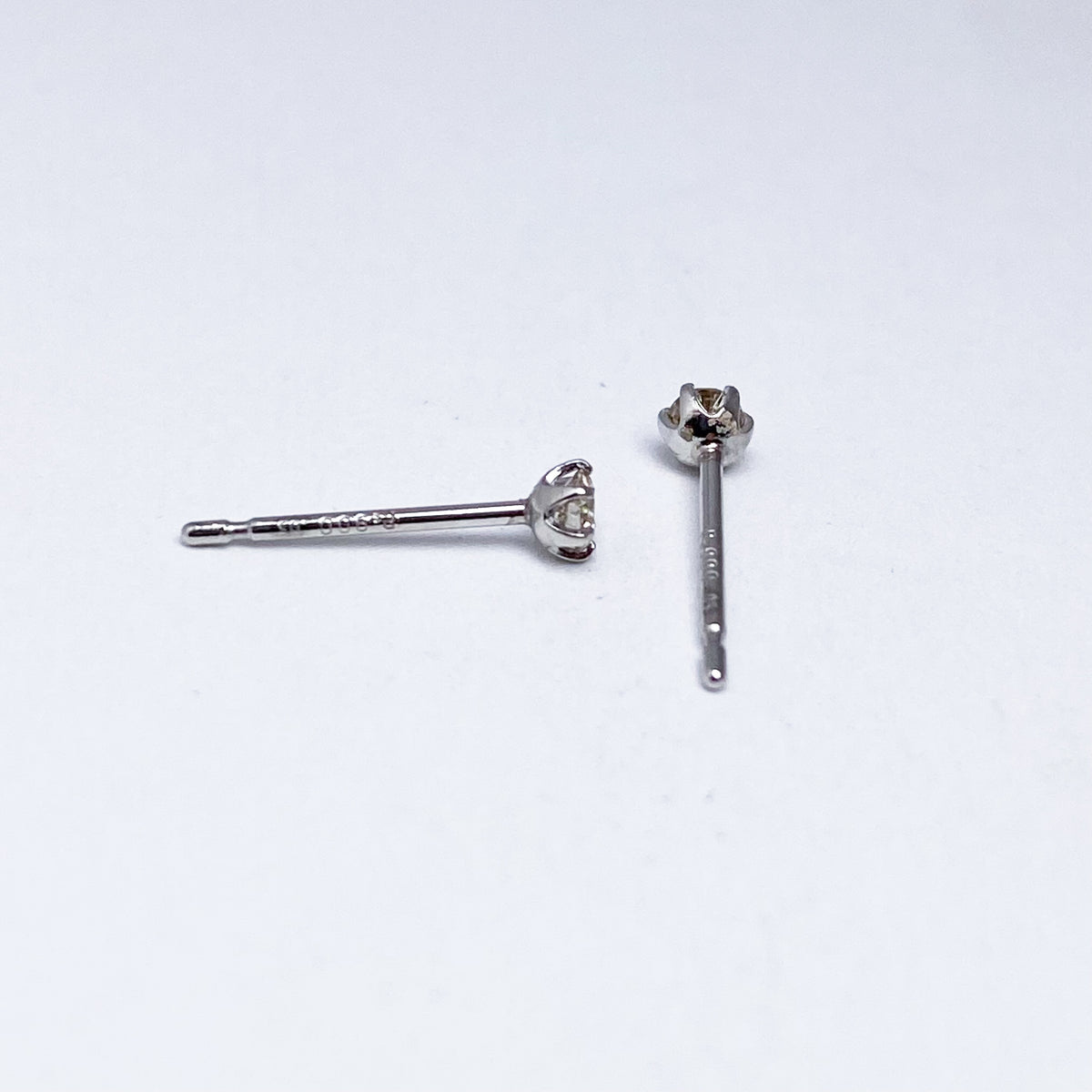 Ptダイヤモンド0.1ctピアス
