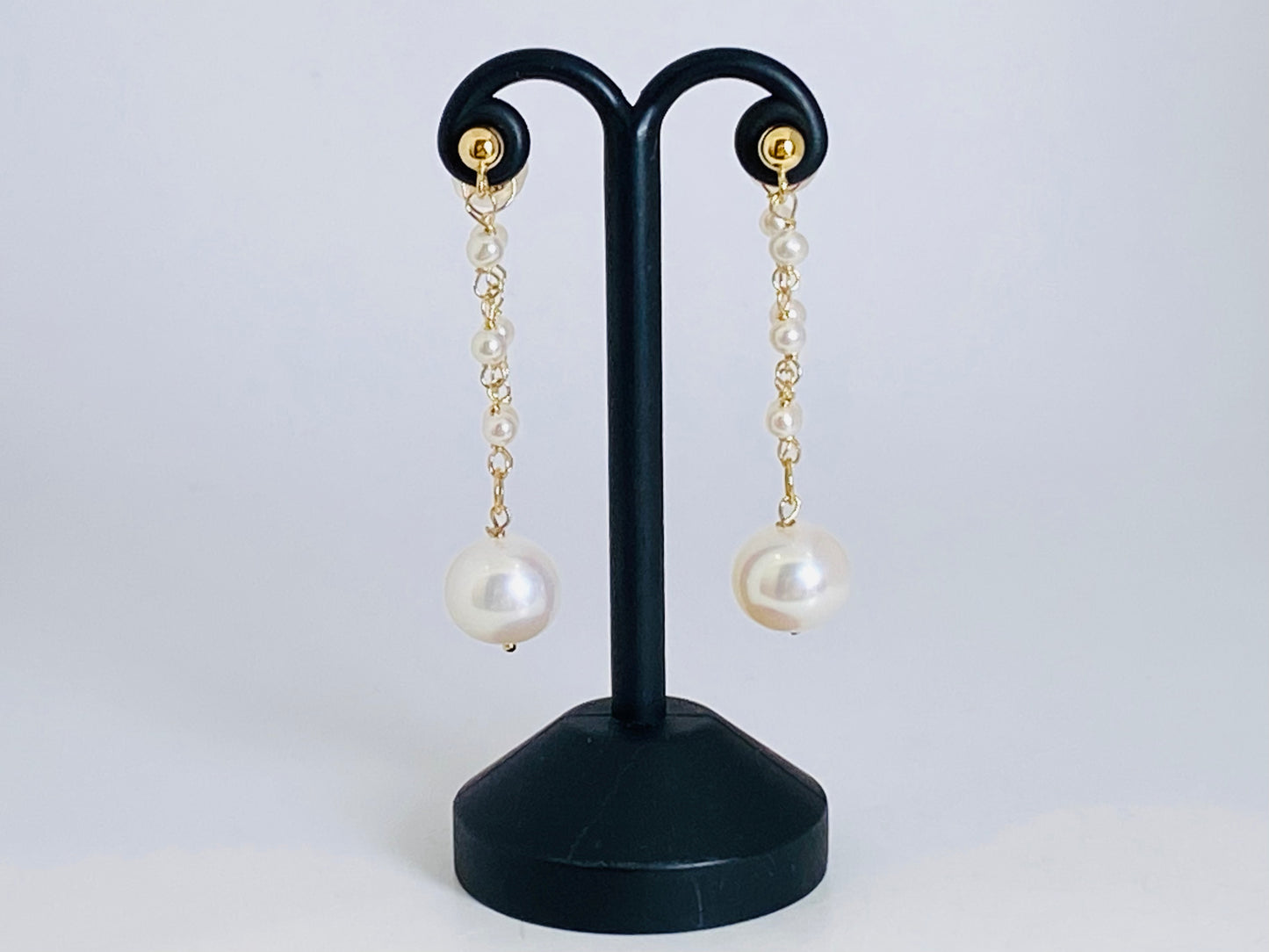 K18イエローゴールド　淡水パールピアス