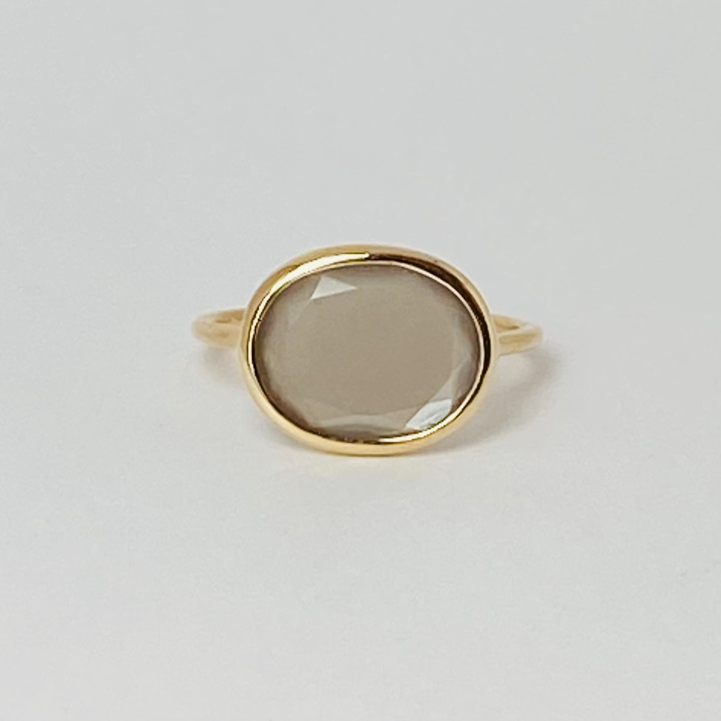 K10イエローゴールド グレームーンストーンリング