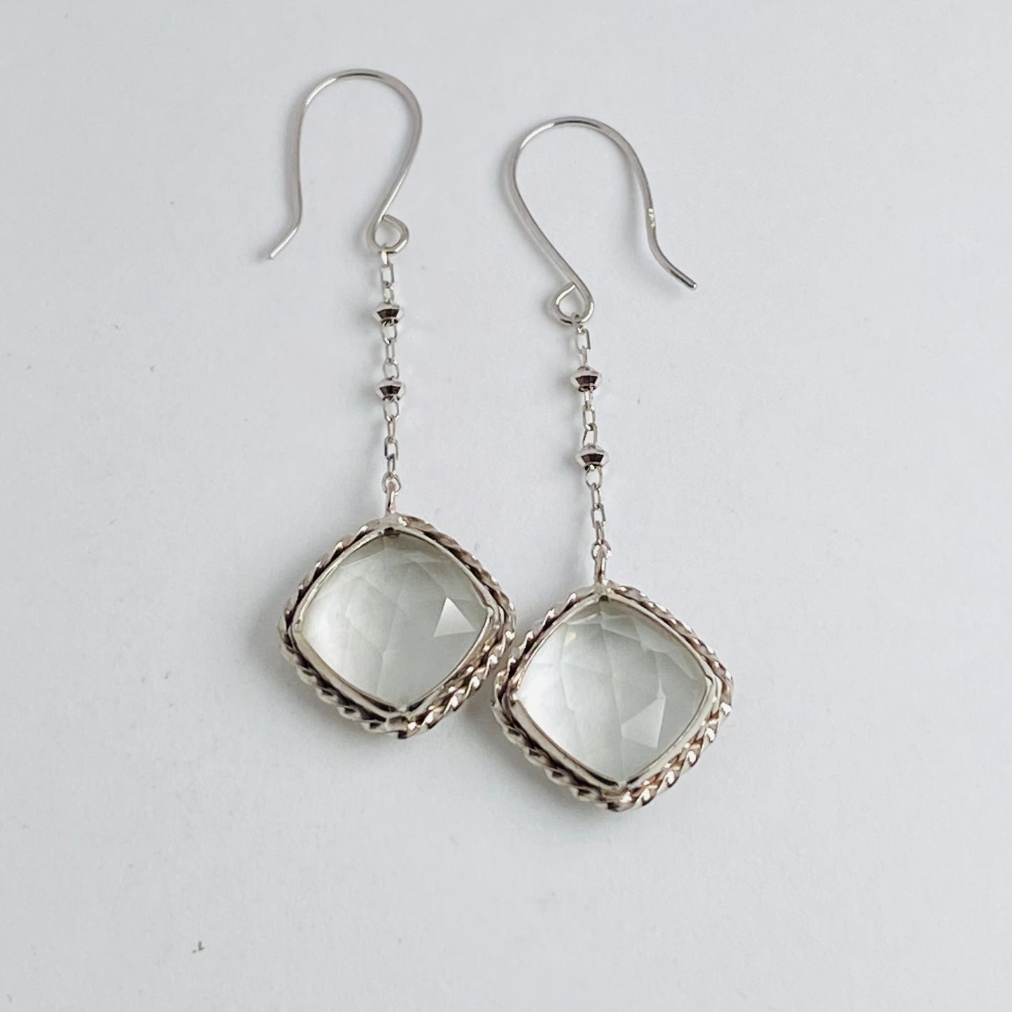 K10ホワイトゴールド　グリーンアメジストピアス