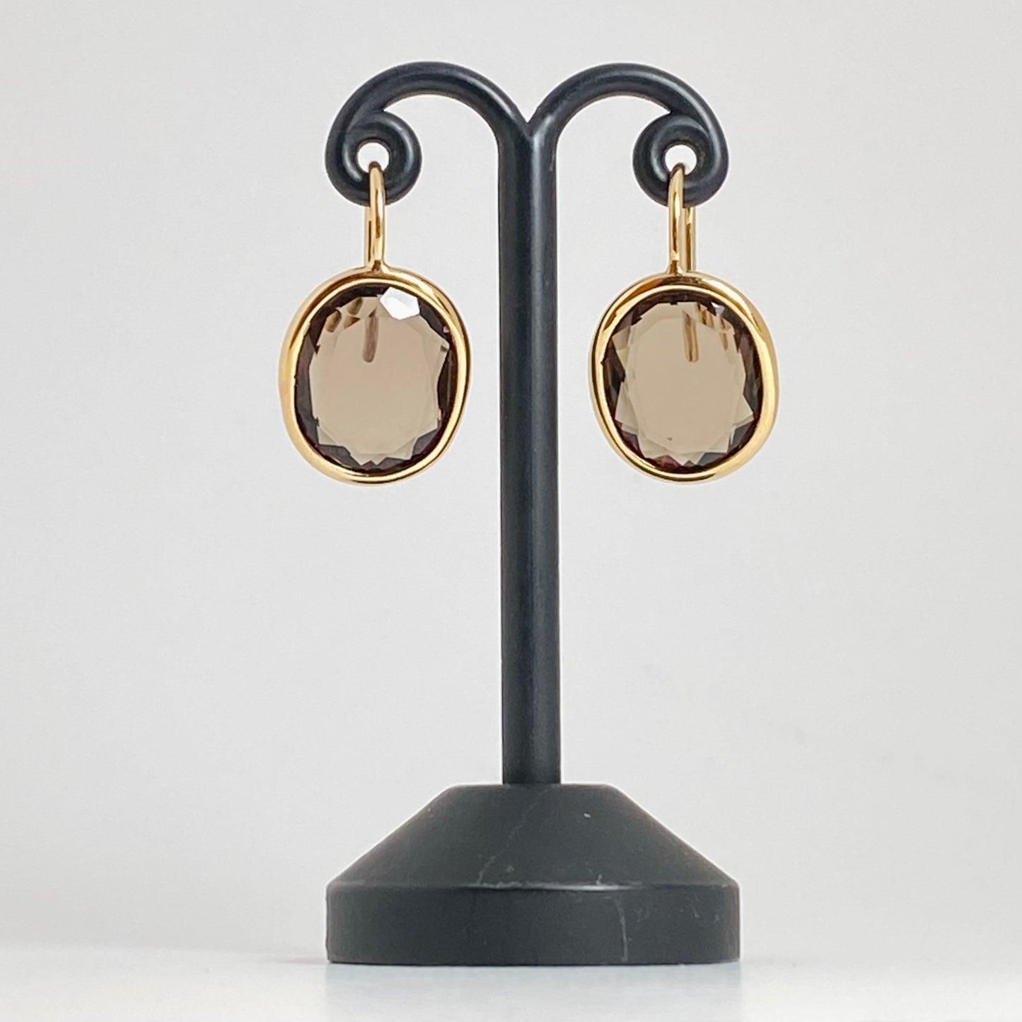 K10イエローゴールドスモーキークォーツピアス